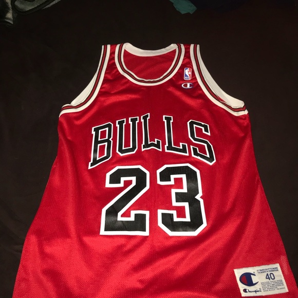 champion bulls jersey